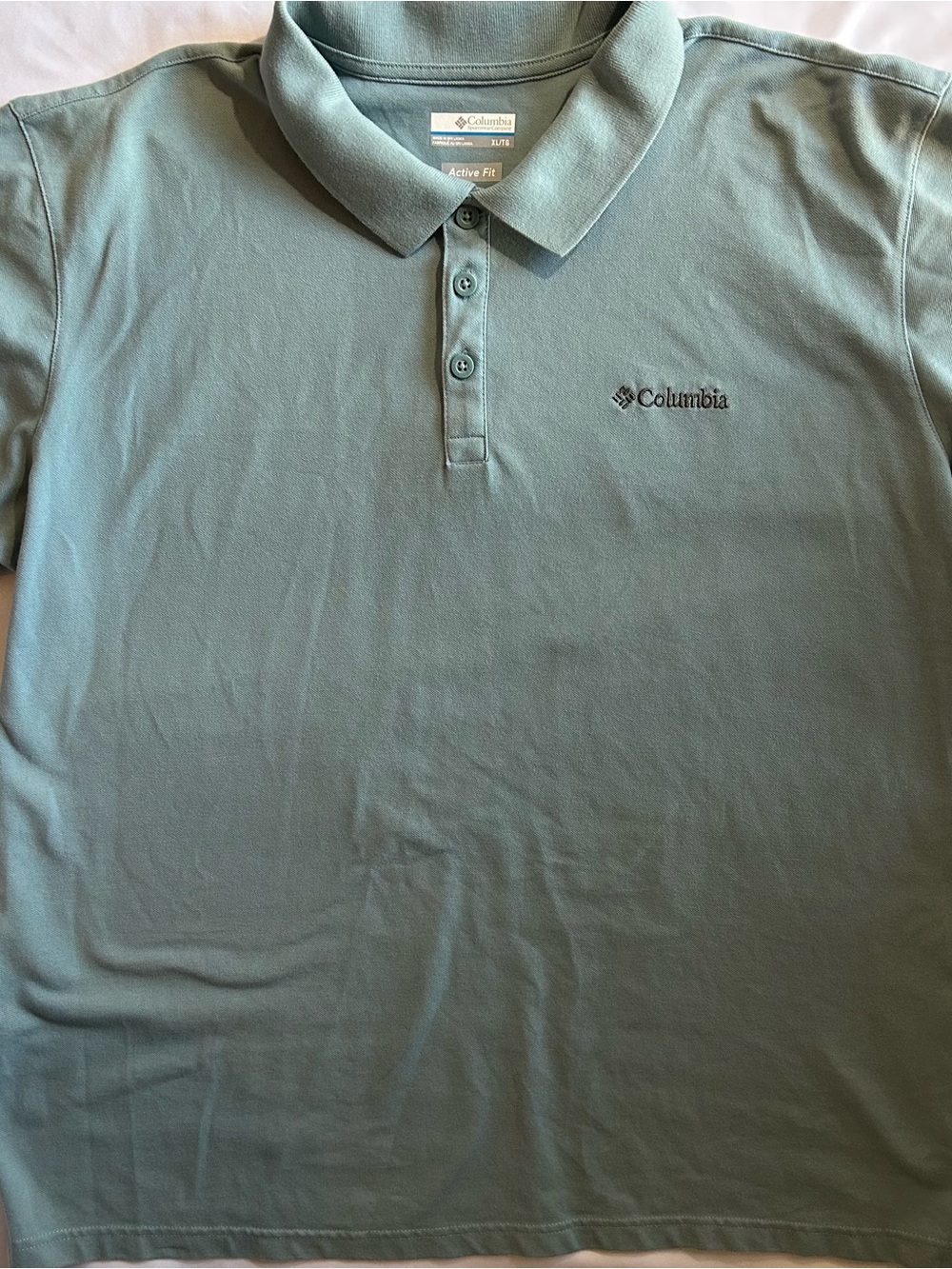 Columbia Men's Sage Green Polo Shirt - Classic Button Placket Size XL